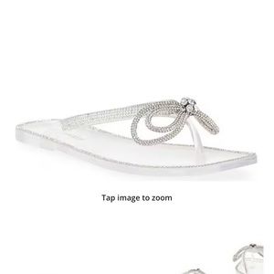Steve Madden clear Juned Embellished Flip Flop with twinkling crystals | Size 9